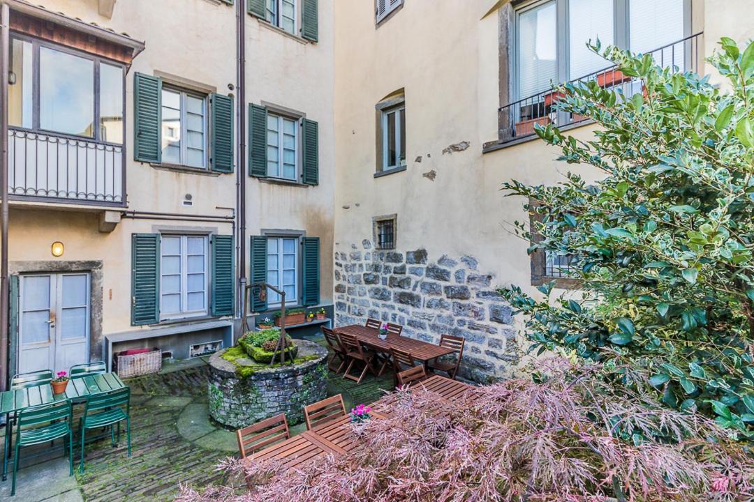 B&B Entro Le Mura Bergamo Exterior photo